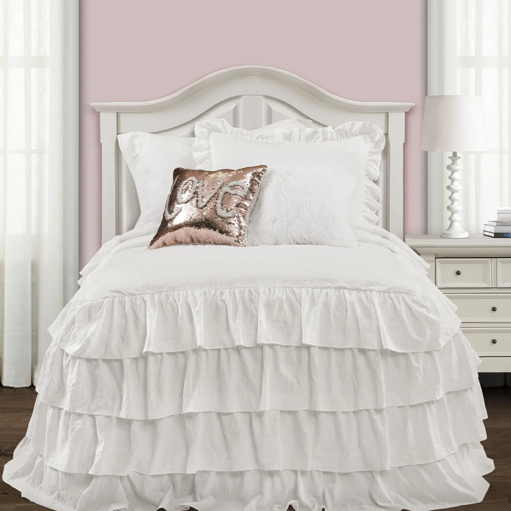 Allison Ruffle Skirt Bedspread Set