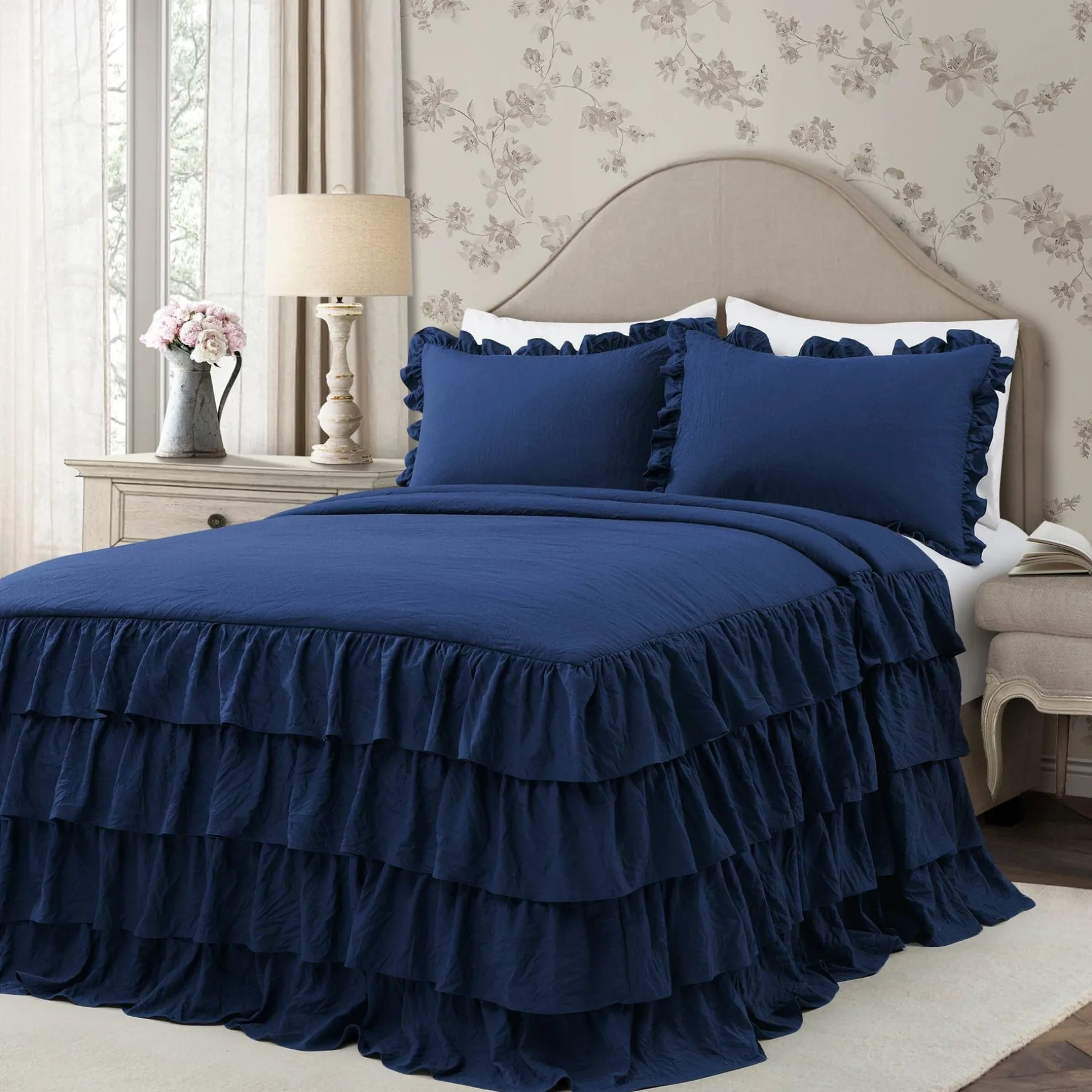 Allison Ruffle Skirt Bedspread Set