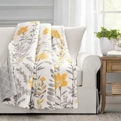 Aprile Reversible Throw