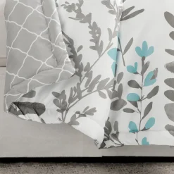 Aprile Reversible Throw