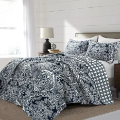 Aubree 3 Piece Quilt Set