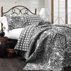 Aubree 3 Piece Quilt Set