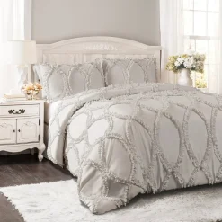 Avon 3 Piece Comforter Set