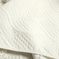 Avon Textured Ruffle Quilt 3 Piece Set