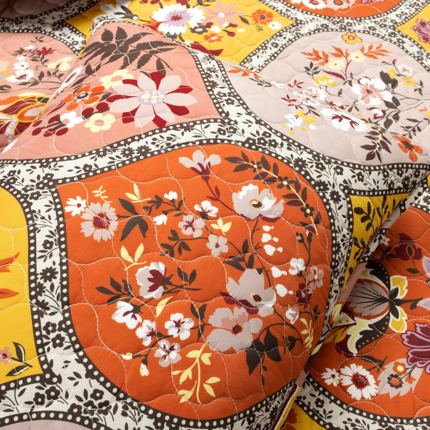 Bohemian Flower Cotton Quilt 3 Piece Set