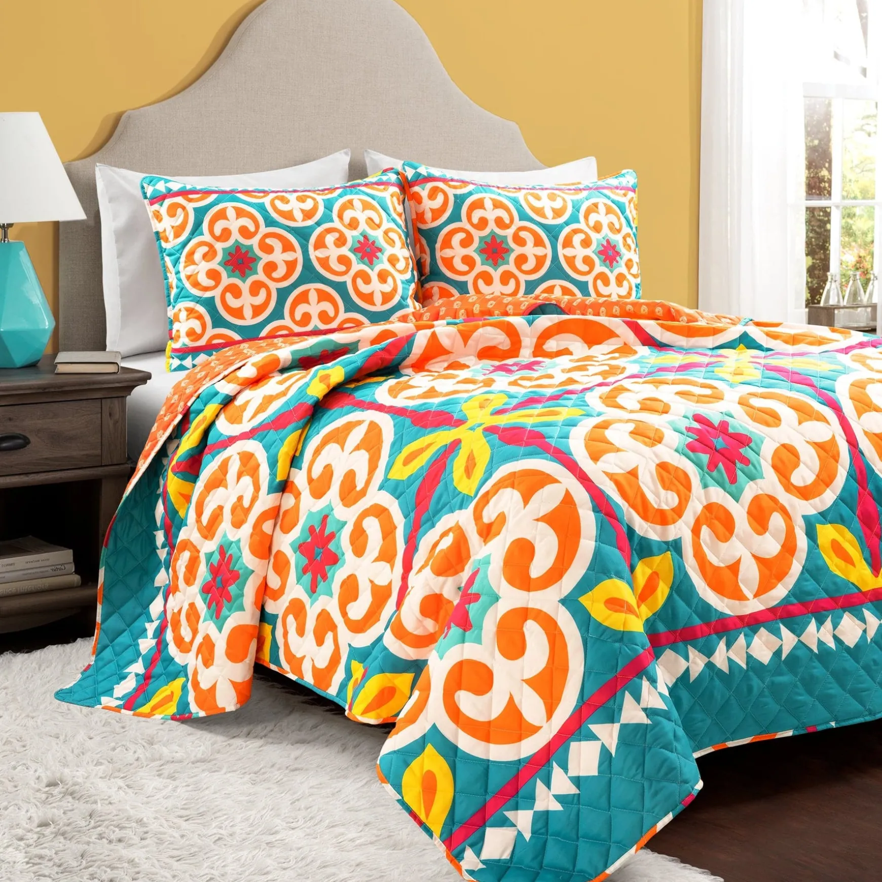 Boho Floral Reversible 3 Piece Quilt Set