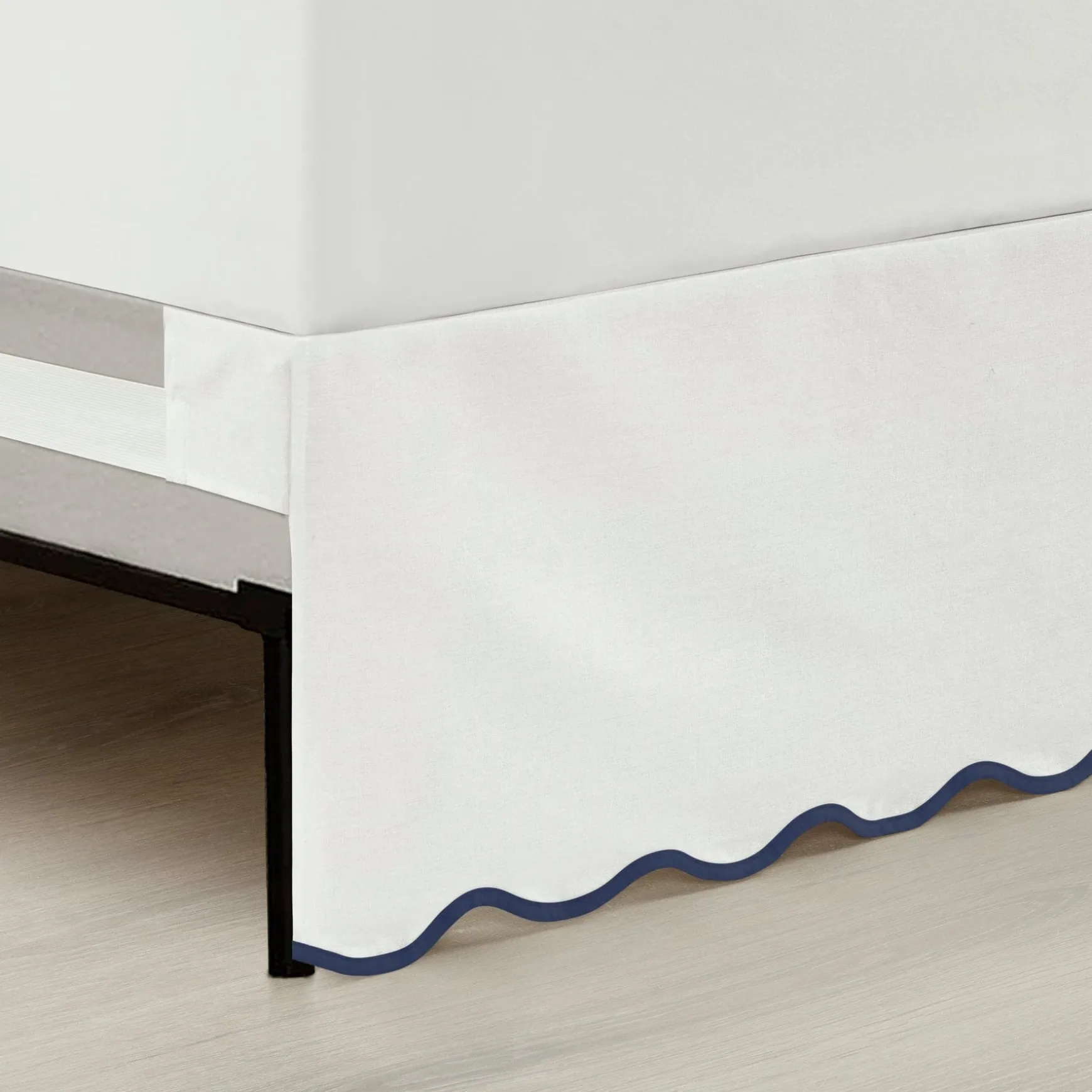 Coastal Chic Scalloped Edge Bed Skirt