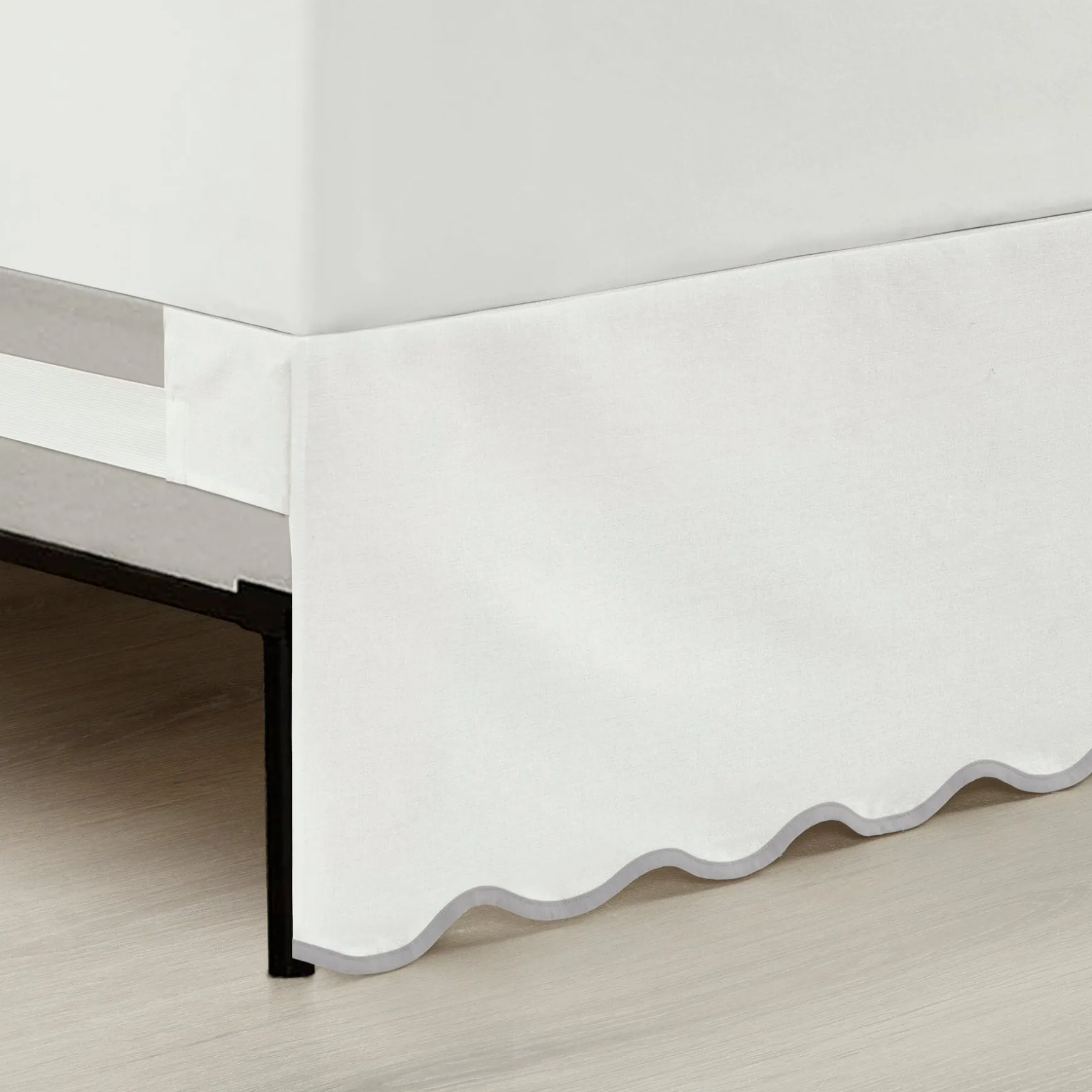 Coastal Chic Scalloped Edge Bed Skirt