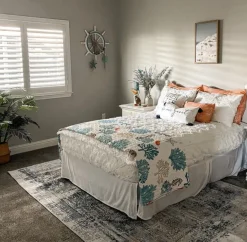 Coastal Reef Feather Reversible Quilt Set