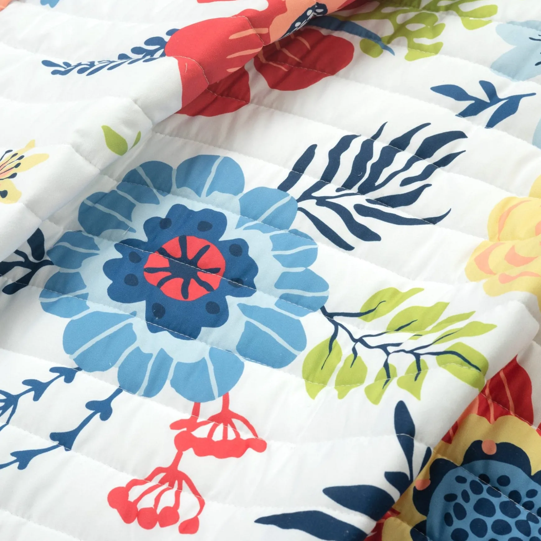 Cottagecore Ariana Flower Reversible Quilt 3 Piece Set