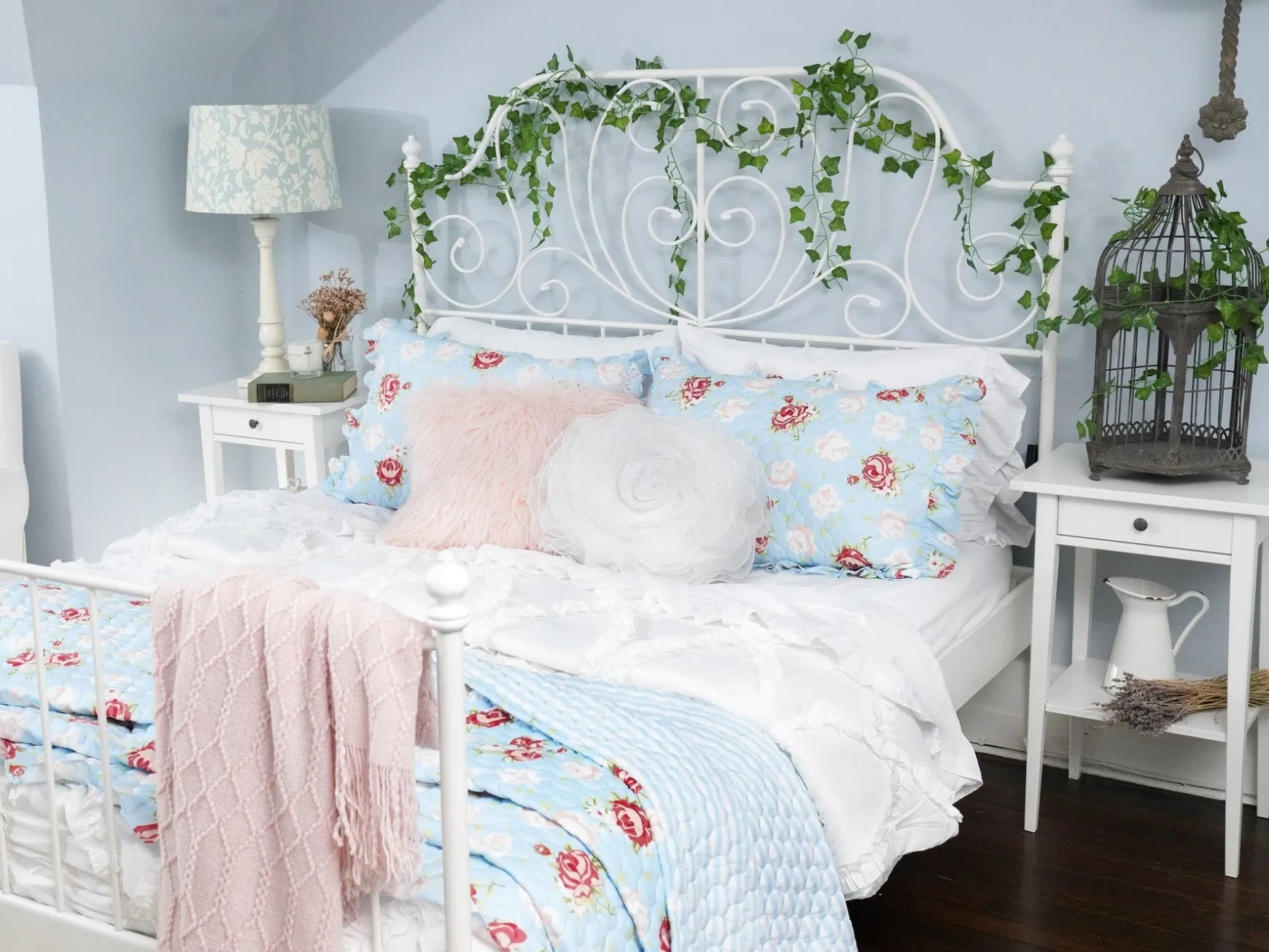 Cottagecore Floral Ruffle Quilt 3 Piece Set