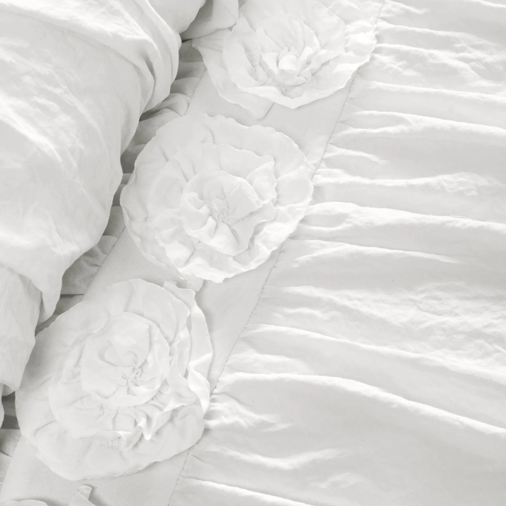 Darla 3 Piece Comforter Set