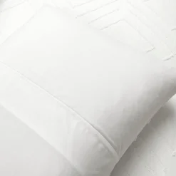 Diamond Clip Jacquard Duvet Cover 3 Piece Set