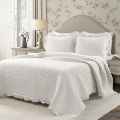 Ella Ruffle Lace 3 Piece Quilt Set