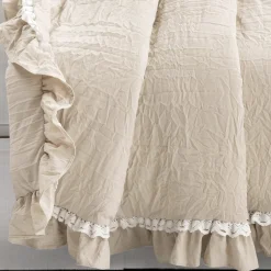 Ella Ruffle Lace Throw