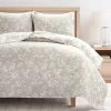 Floral Jacquard Reversible Soft Matelassé 3 Piece Quilt Set