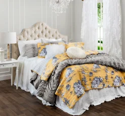 French Country Toile 3 Piece Quilt Set