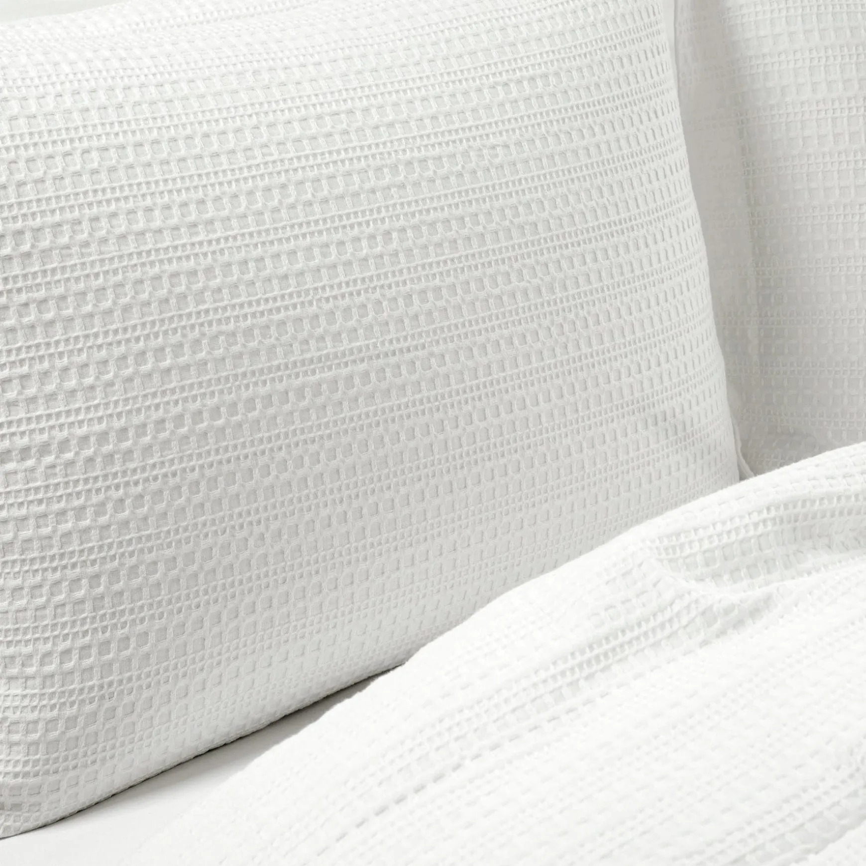 Haniya Solid Waffle Woven Cotton Textured Comforter Set