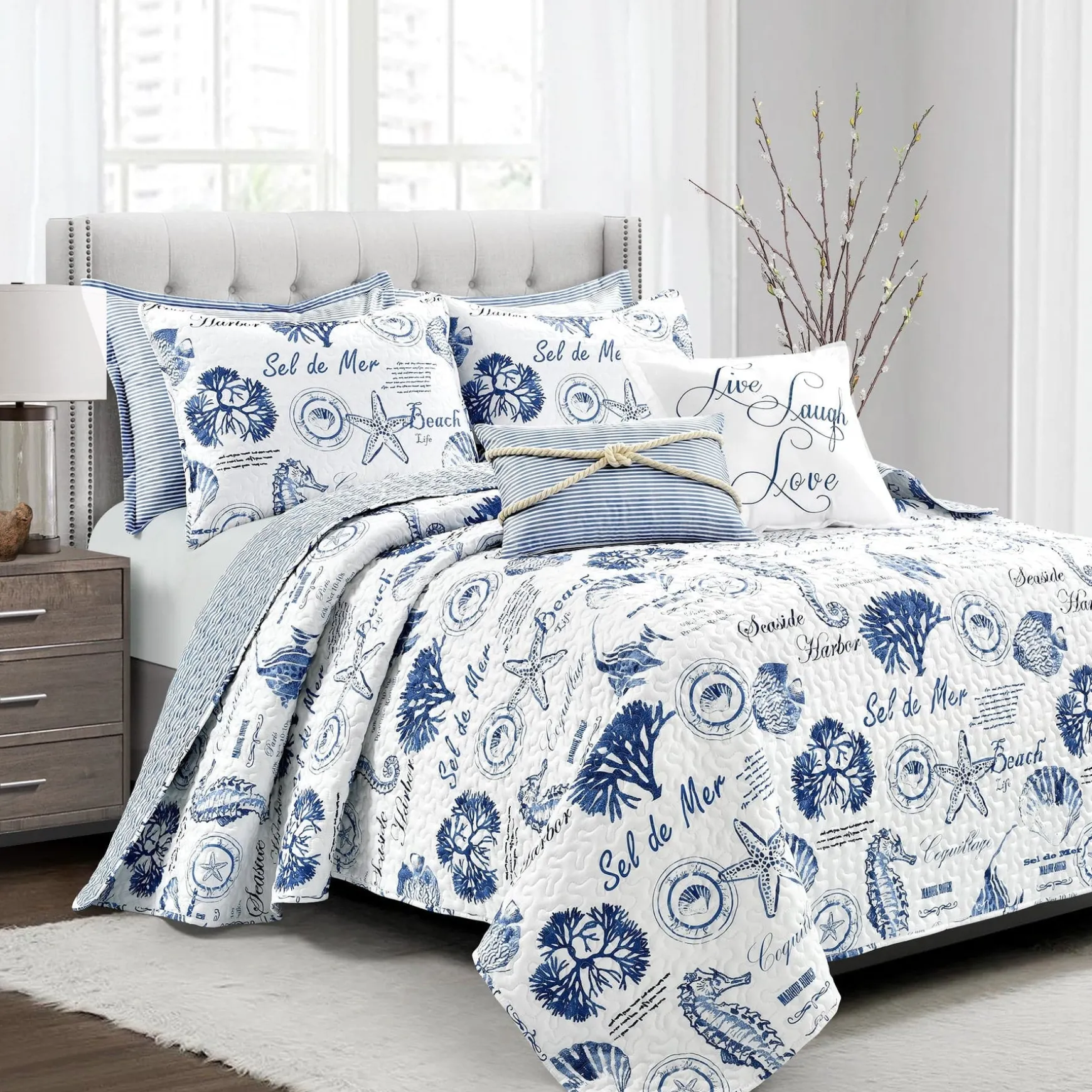 Harbor Life Reversible Quilt Set