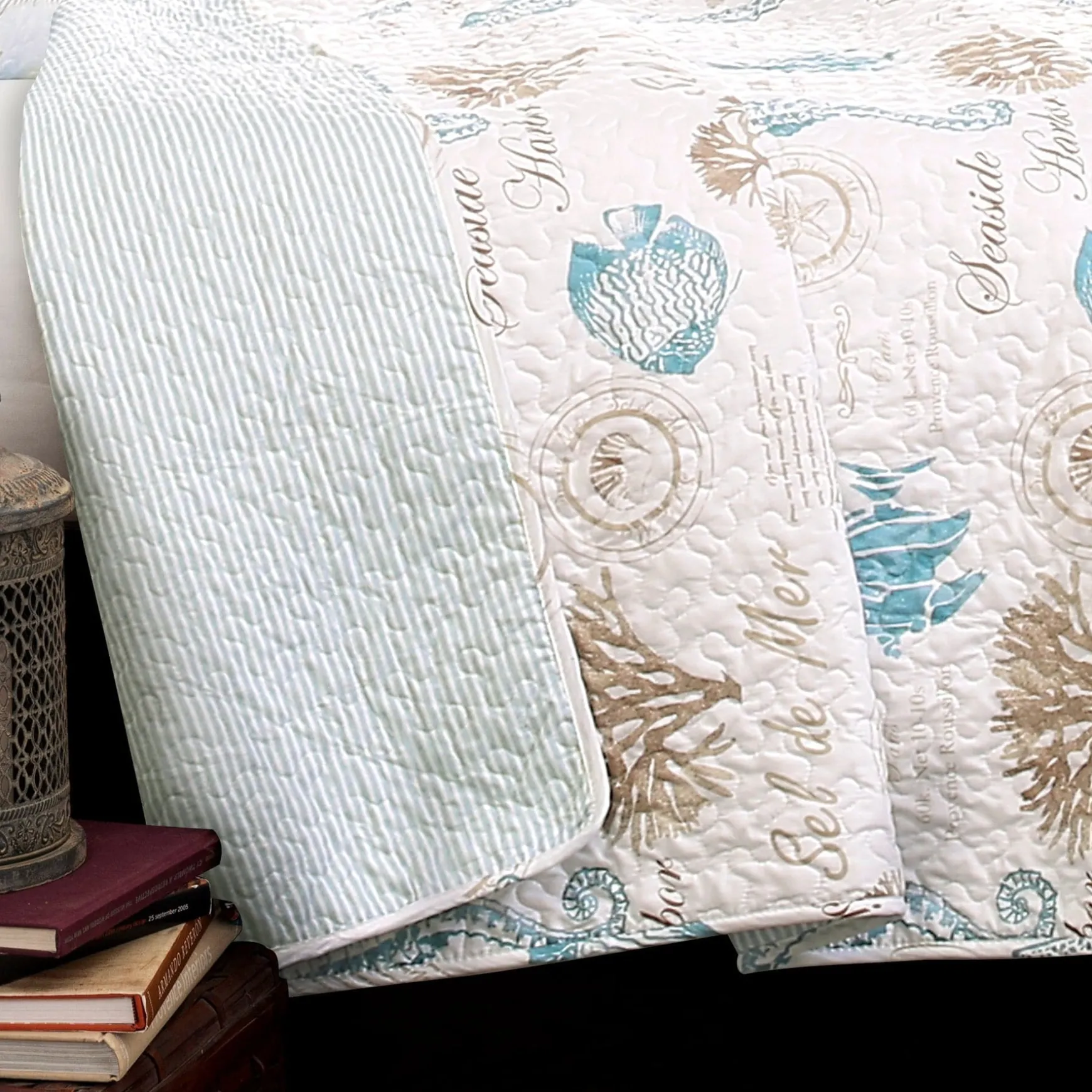 Harbor Life Reversible Quilt Set