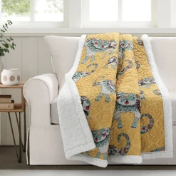 Hati Elephants Throw Sherpa