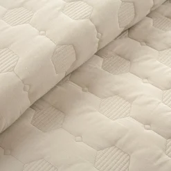 Hexagon Honeycomb Textured Cotton Quilt 3 Piece Set