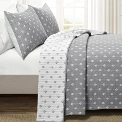 Hygge Kantha Pick Stitch Yarn Dyed Cotton Jacquard Quilt/Coverlet Set