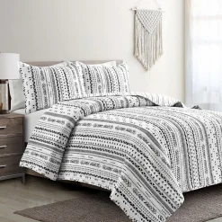 Hygge Stripe 3 Piece Quilt Set
