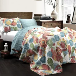Layla 3 Piece Quilt Set