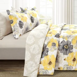 Leah 6 Piece Comforter Set