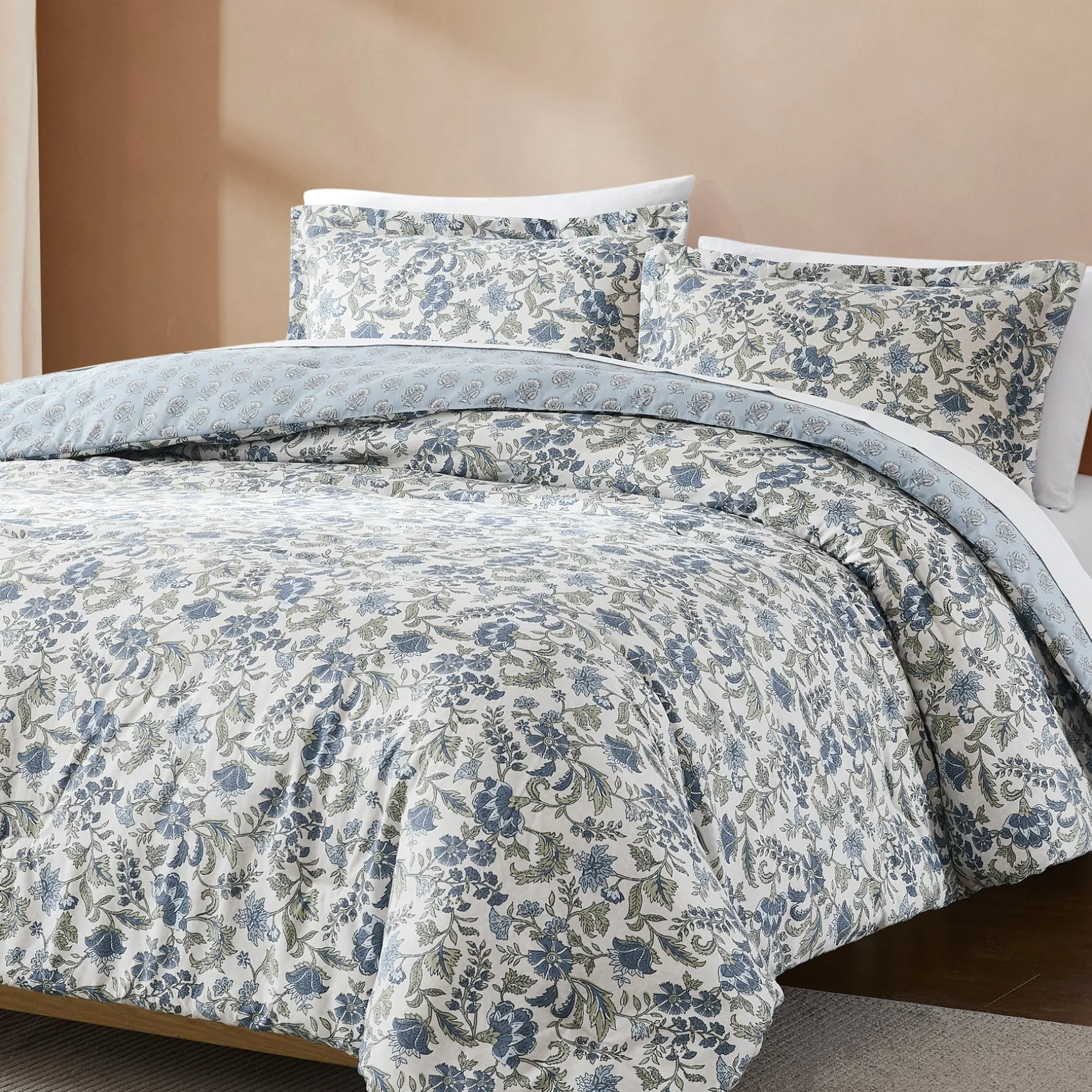 Lillian Block Print Reversible Comforter Set 3Pc