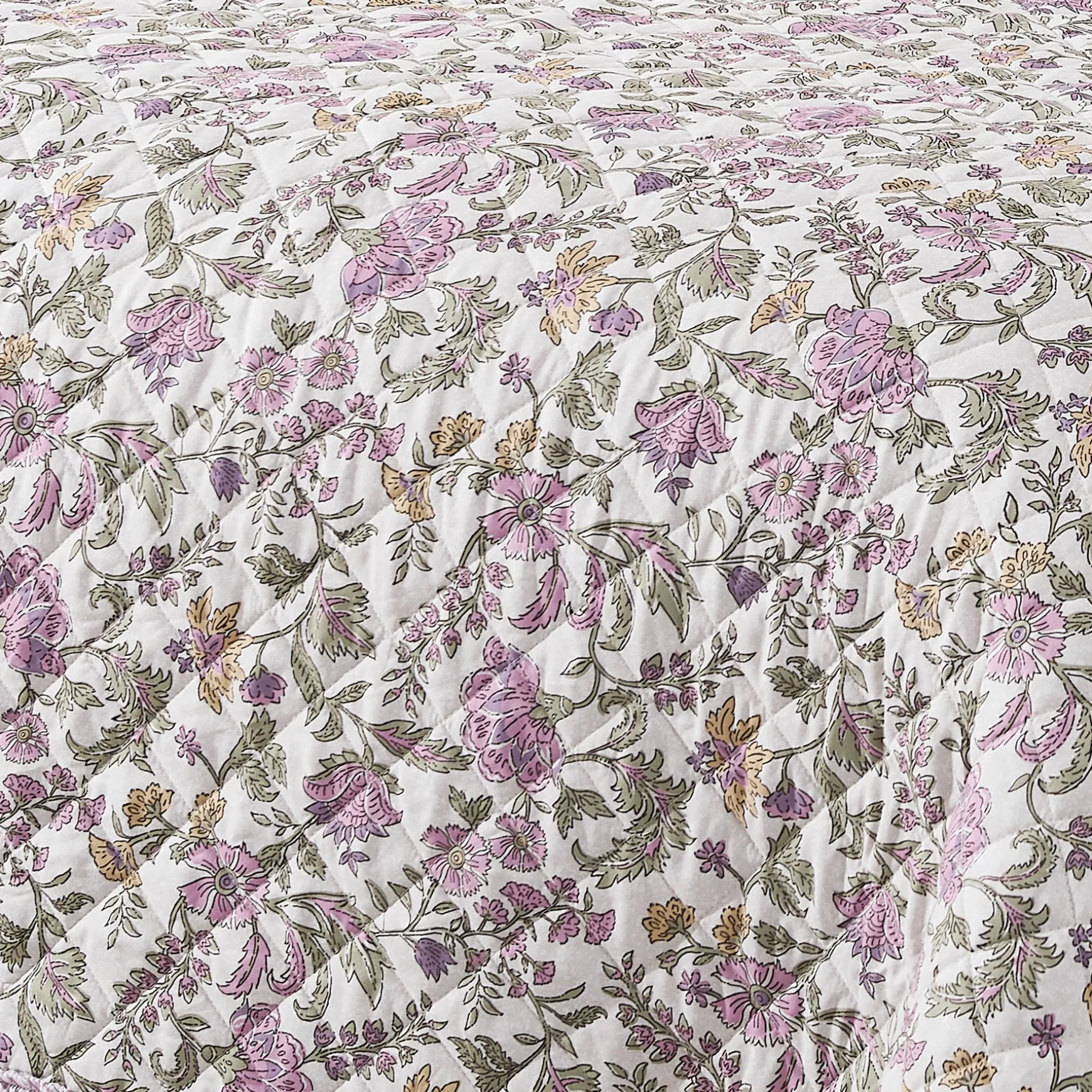 Lola Block Print Ruffle Reversible Floral Quilt Set