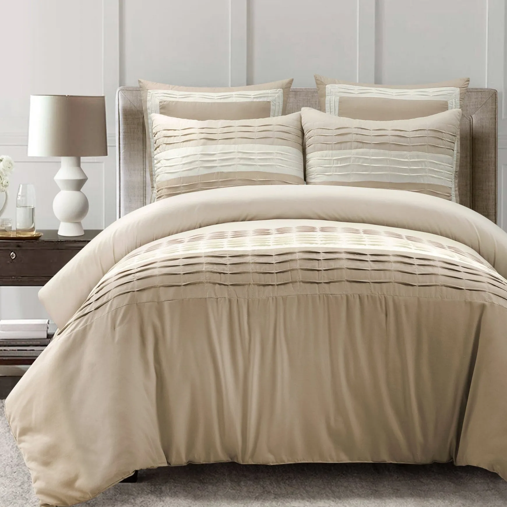 Mia Pleated Color Block Comforter 5 Piece Set