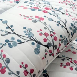 Mirabelle Watercolor Floral Reversible 3 Piece Quilt Set