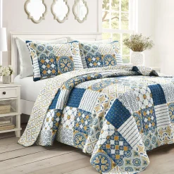 Monique Patch 3 Piece Quilt Set