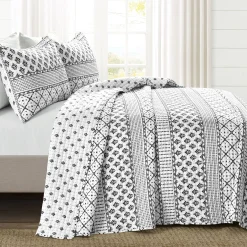 Monique Stripe 3 Piece Quilt Set