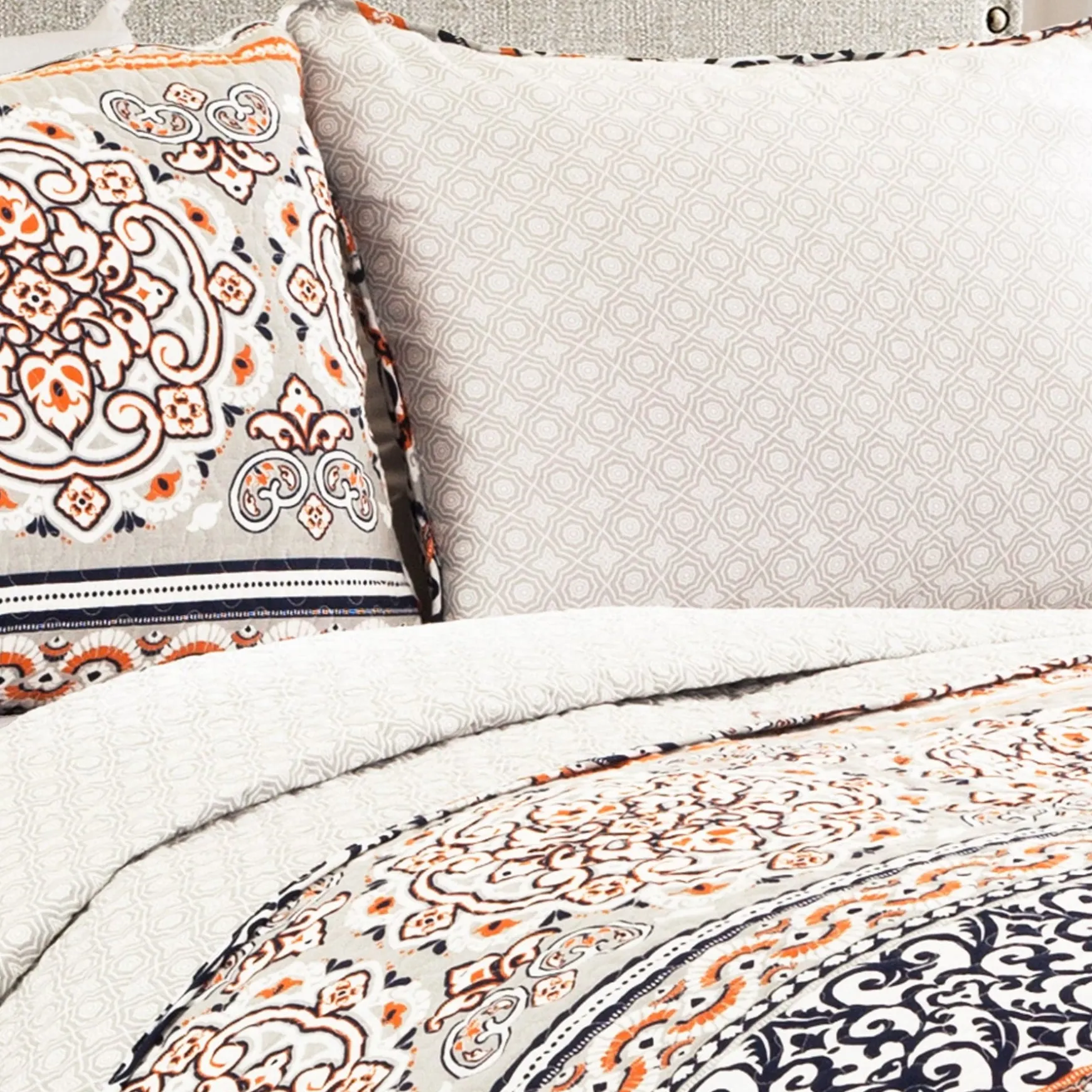 Nesco Stripe 3 Piece Quilt Set