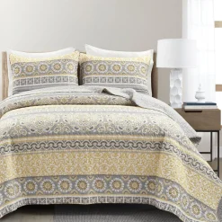 Nesco Stripe 3 Piece Quilt Set