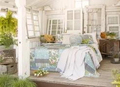 Pom Pom Stripe Quilt 3 Piece Set