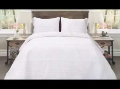 Pom Pom Stripe Quilt 3 Piece Set