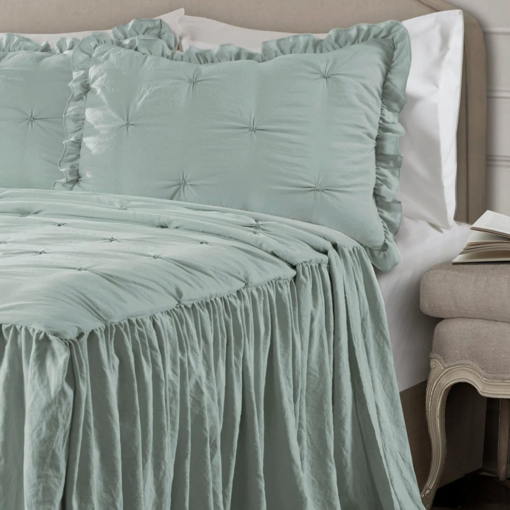 Ravello Pintuck Ruffle Skirt Bedspread Set