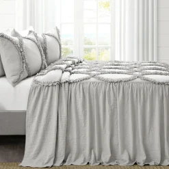 Riviera 3 Piece Bedspread Set