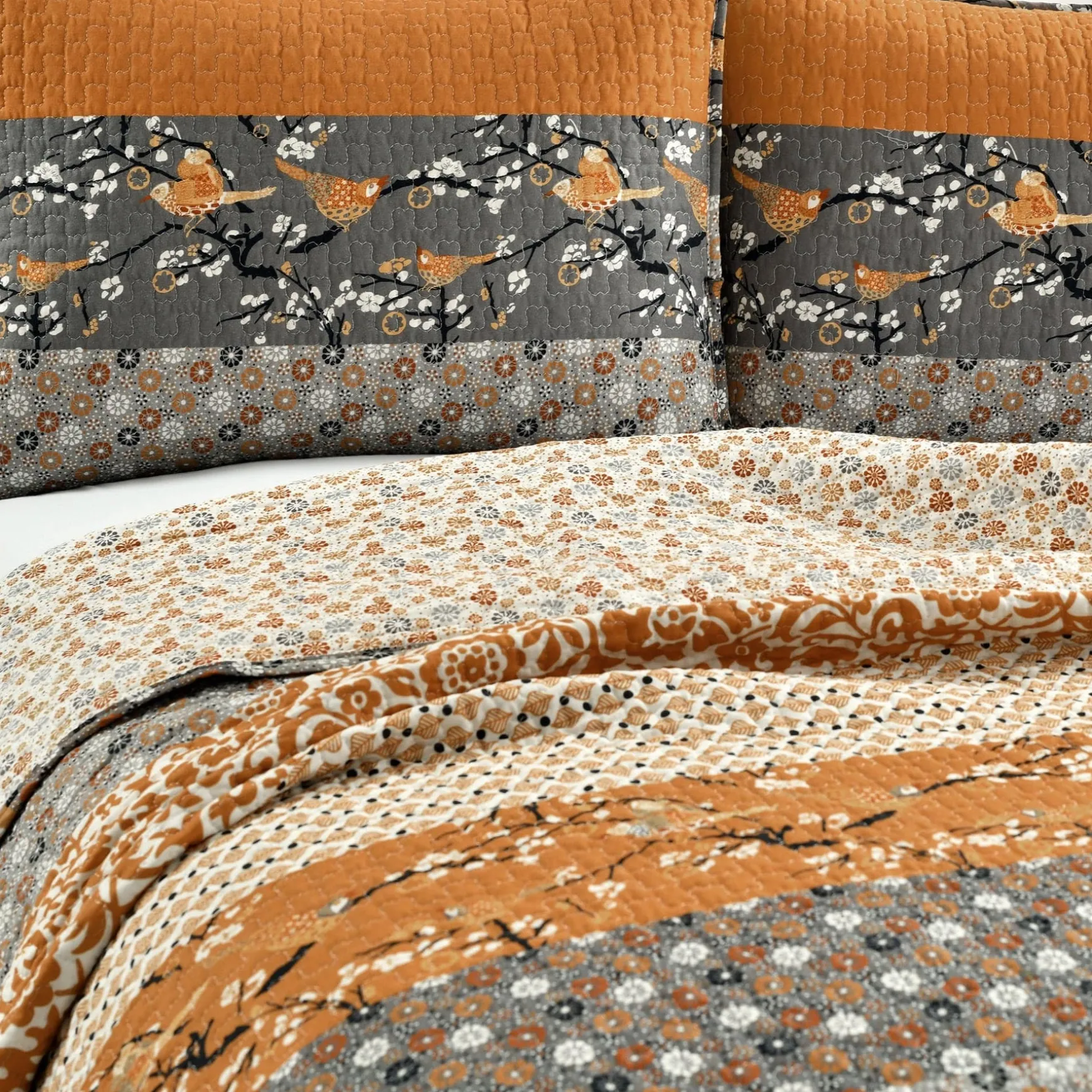 Royal Empire 3 Piece Quilt Set