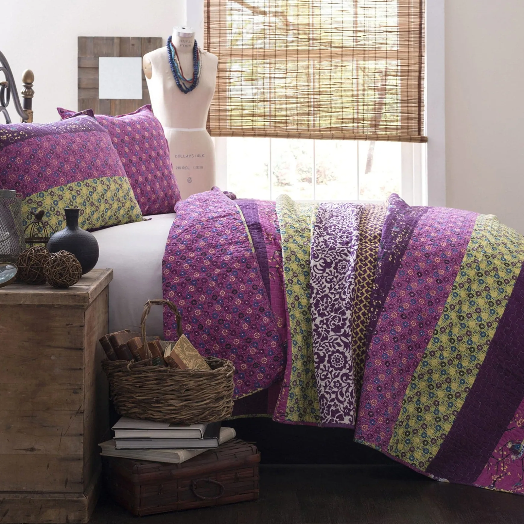 Royal Empire 3 Piece Quilt Set