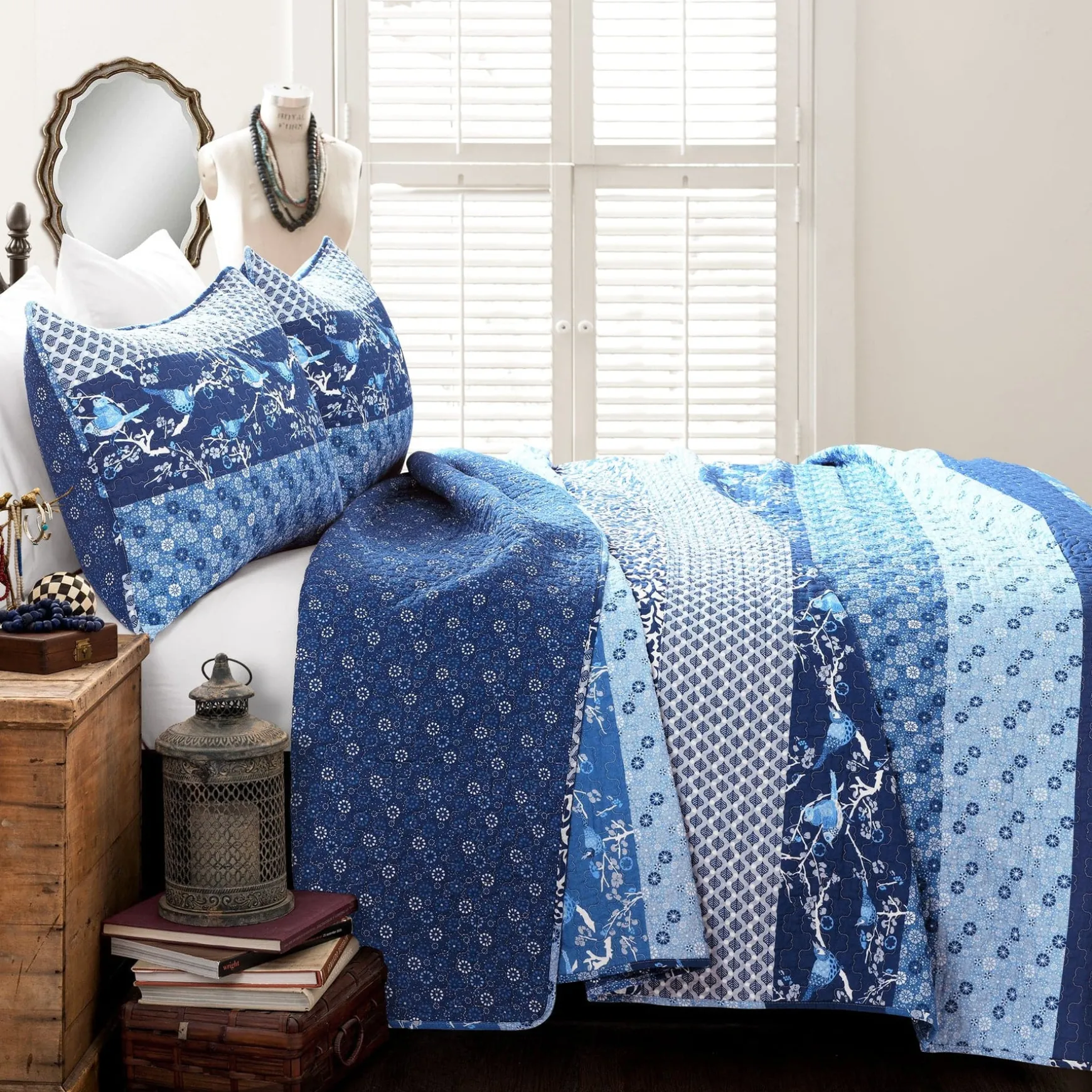 Royal Empire 3 Piece Quilt Set