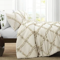 Ruffle Diamond 3 Piece Comforter Set