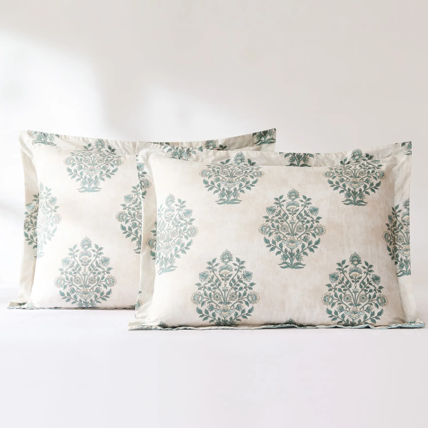 Sofia Flower Block Bouquet Cotton Comforter Set