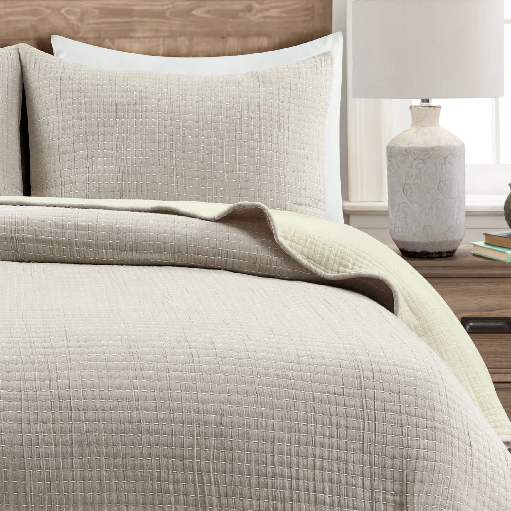 Solid Kantha Pick Stitch Yarn Dyed Cotton Woven Quilt/Coverlet Set