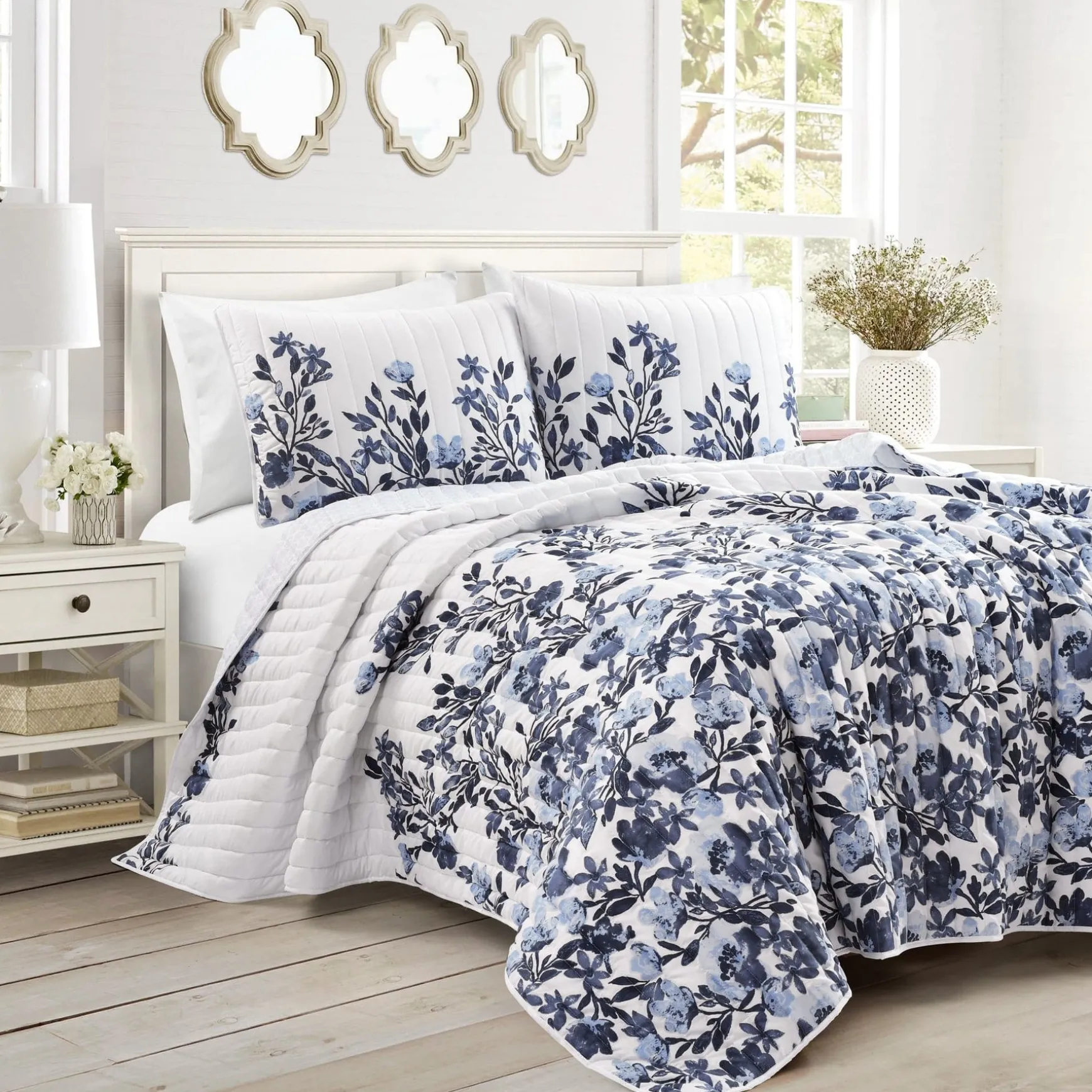 Tanisha Reversible Quilt 3 Piece Set