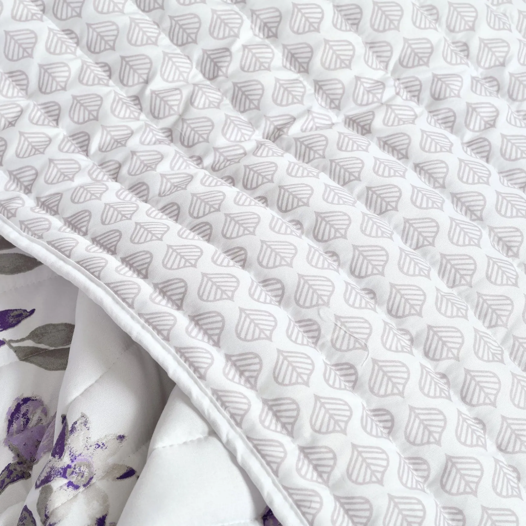 Tanisha Reversible Quilt 3 Piece Set